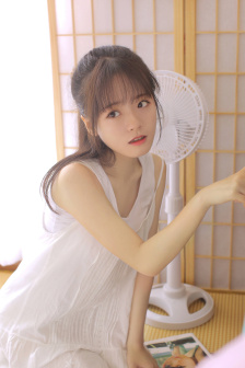 中国娇小的学生hd